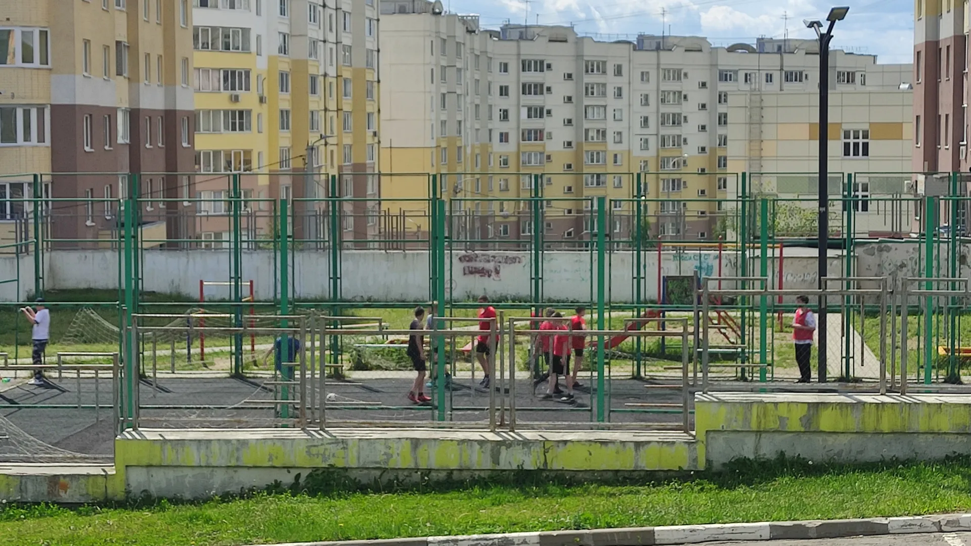 Спортзал больше не понадобится: три доступных упражнения, которые заменят 2 часа в качалке