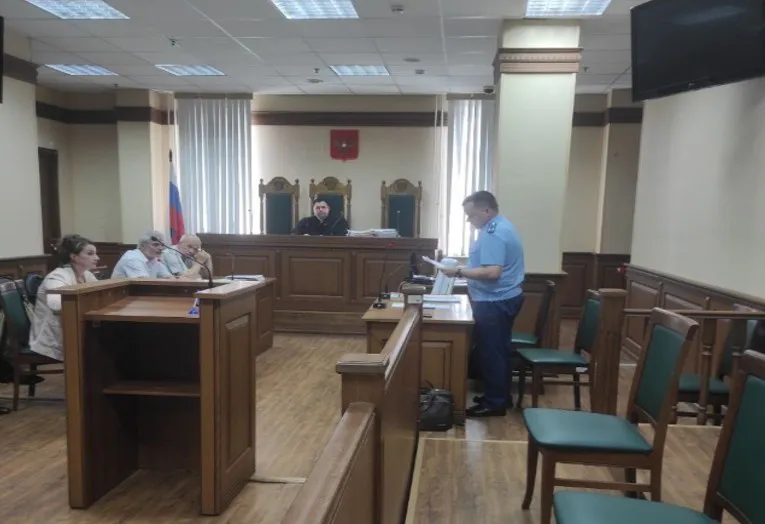 Троим жителям региона дали сроки за изготовление и сбыт "запрещёнки" во Владимире