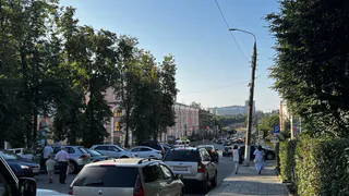 Как общаться с людьми, которые вас ни во что не ставят: 5 приёмов, которые помогают сохранить достоинство
