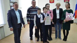 Во Владимирской области ещё 3 семьи получили сертификаты на строительство