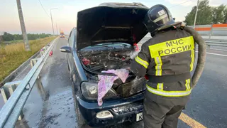 Ночью на трассе в Петушинском районе загорелся легковой автомобиль