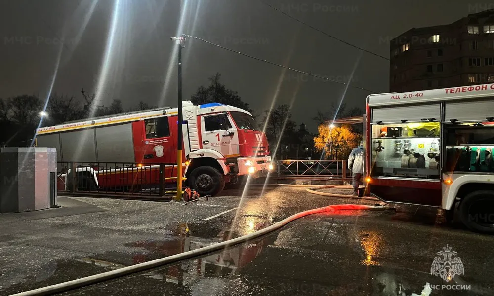 Во Владимире на улице Семашко загорелась квартира в жилом доме