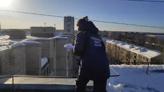 Инженера УК осудят за упавшую на девушку глыбу льда