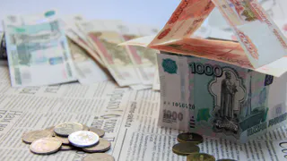 Потеряете все свои накопления: Михаил Хазин советует россиянам избегать этой опасной финансовой ошибки
