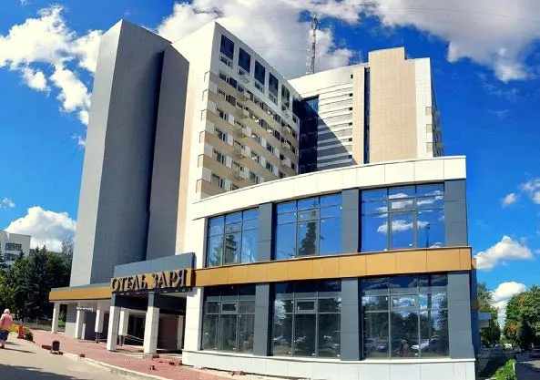 Из окна отеля "Заря" во Владимире выпал мужчина