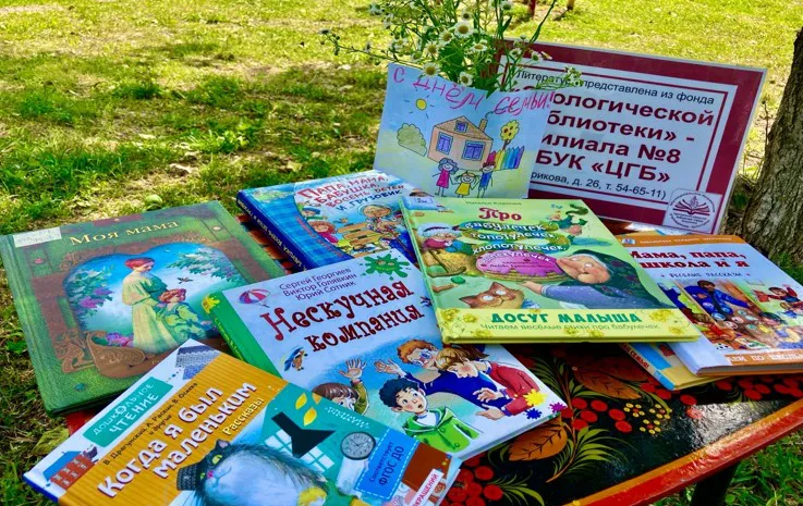 Во Владимире открылся читальный зал под открытым небом «Книжное лето»