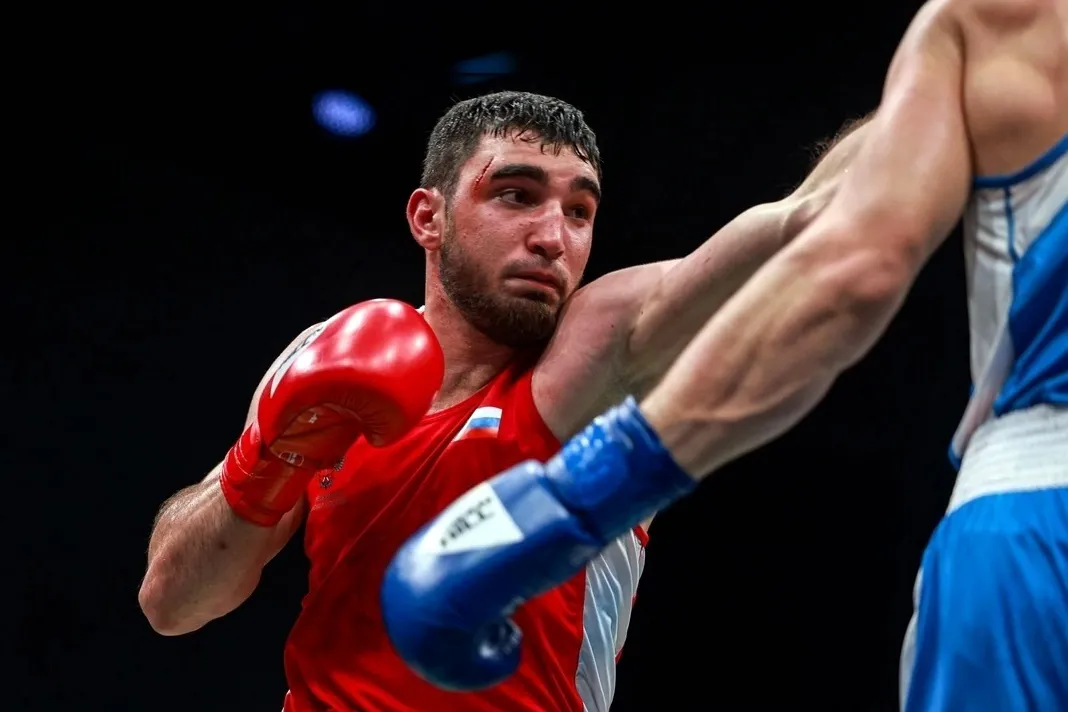 Серебряным призером чемпионата России по боксу стал Рамзан Дадев из Владимирской области