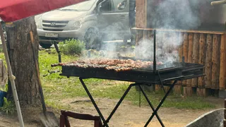 Шашлыка сочнее и нежнее вы не пробовали: как готовят маринад кавказцы без майонеза и соевого соуса — главные секреты