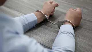 Двух жителей Вязниковского района арестовали за хранение и сбыт запрещенных веществ