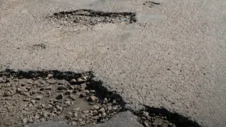 Дорогу во Владимирской области обещали отремонтировать до 10 июня — работы так и не начали