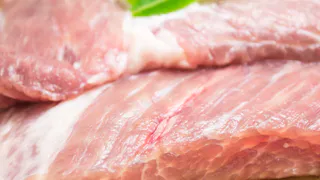 Эксперты назвали самое полезное мясо: в 200 раз полезнее курицы, говядины и во много раз вкуснее индейки
