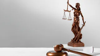 Во Владимире 70-летнего новосибирца отправят под суд за нападение на полицейского