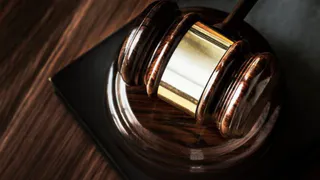 Во Владимирской области задержали 19-летнюю курьершу с украденными 3 млн