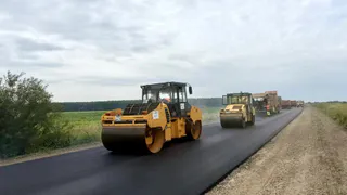 Во Владимирской области начали ремонт дороги к местному поселку