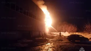 Во Владимире 30 пожарных тушили горящий гаражный бокс