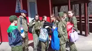 Учащиеся школы №21 во Владимире записали трогательный ролик для своего учителя, ушедшего на СВО