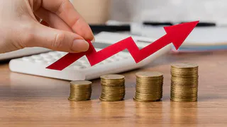 Розничные цены на топливо на автозаправках продолжают увеличиваться
