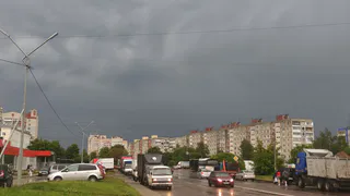 Синоптики предупреждают: на нас надвигаются грозы и сильные дожди
