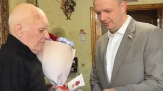 Медаль к 80-летию Победы вручили ветерану Великой Отечественной Войны во Владимире