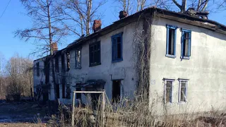 В Гусь-Хрустальном на Северной улице аварийные здания представляют опасность людей