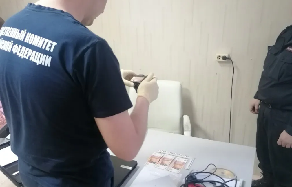 В Покрове арестовали нелегального мигранта за попытку дать взятку полицейскому
