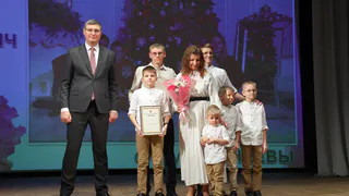 Во Владимирской области прошла церемония награждения выдающихся семей региона