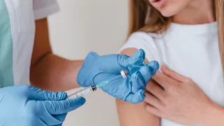 Жителей Владимирской области призывают привиться от очень опасной болезни