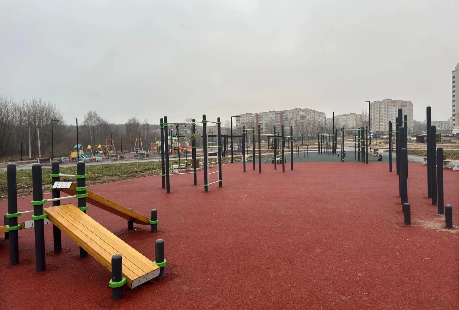 Во Владимире работы по благоустройству сквера не были выполнены в срок