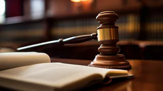 Троих гусевчан осудят за хранение наркотиков