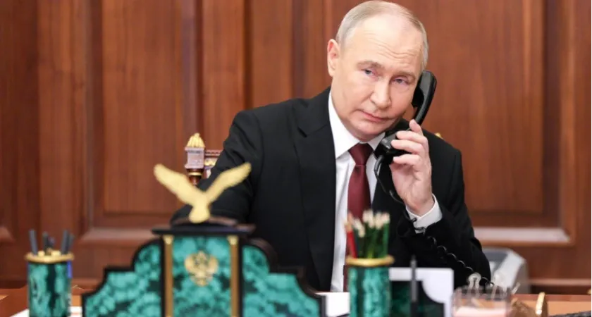 Михаил Хазин: "Путин собирается раскрыть секрет, который скрывался десятилетиями"