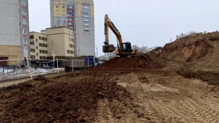 На улице Пушкарской во Владимире создают основание для нового дорожного покрытия