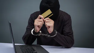 Во Владимире будут судить курьера, обманувшего пенсионеров на 3 миллиона рублей