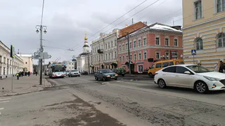 Водителей с 10-летним стажем обяжут пересдавать права в мае: в ином случае придется платить штраф 30 000 рублей – кто в списке