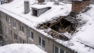 В регионе проведут проверку крыш многоэтажек после 36 случаев проседания и обрушения